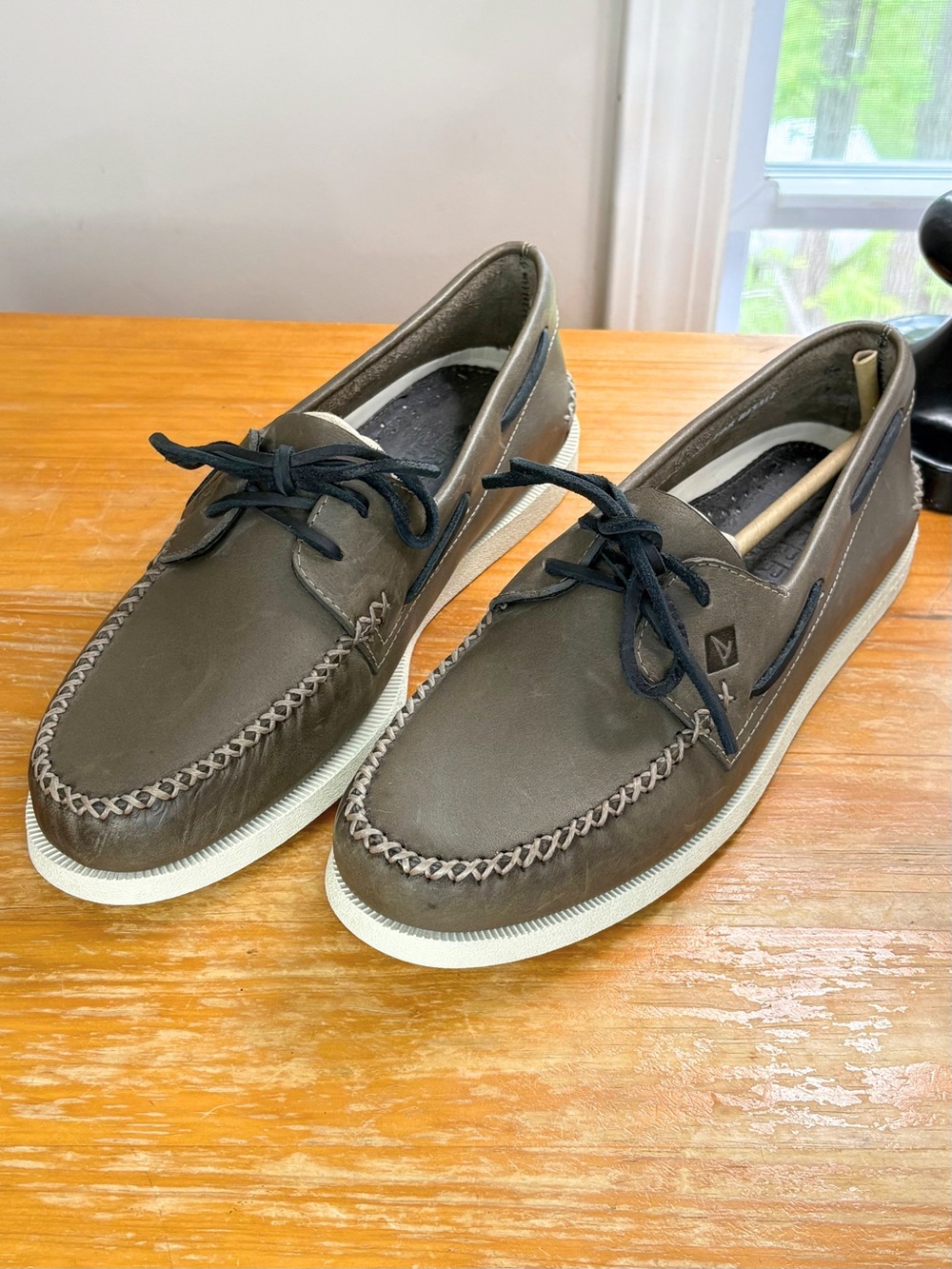 NWOB Sperry Authentic Original 2-Eye Boat Shoe